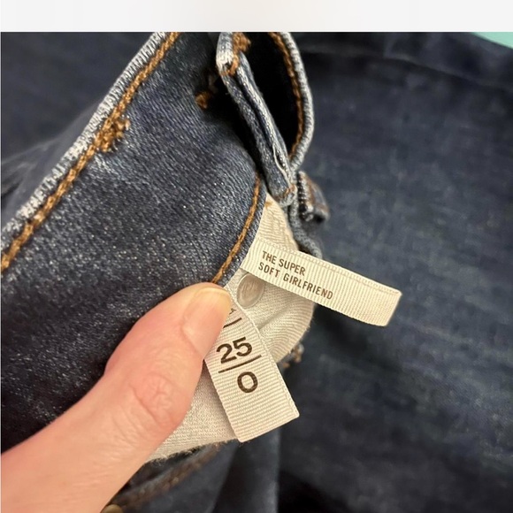 EUC LOFT Girlfriend Jeans in Dark Rinse - Picture 6 of 7